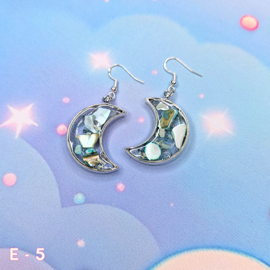 Moon-Shaped Silver Resin Earrings with Turquoise Seashells