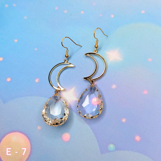 ✨ Gold Crescent Moon Earrings with Acrylic Sun Catcher Crystals ✨